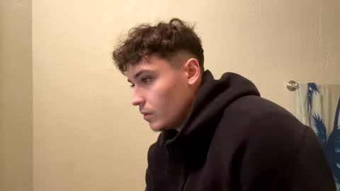 Snapshot of yungstudbev chatting on 12.18.24 yungstudbev online show from 12.18.24