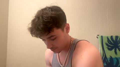 Snapshot of yungstudbev chatting on 12.29.24 yungstudbev online show from 12.29.24