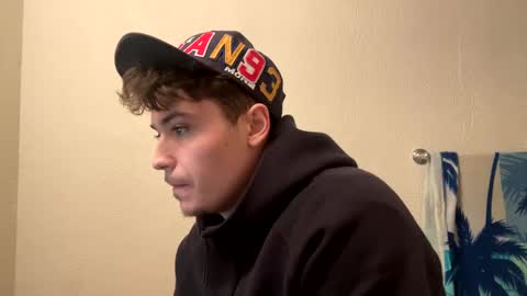 Snapshot of yungstudbev chatting on 01.03.25 yungstudbev online show from 01.03.25