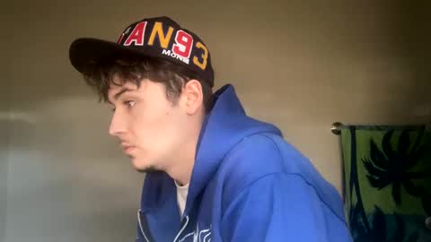 Snapshot of yungstudbev chatting on 02.05.25 yungstudbev online show from 02.05.25