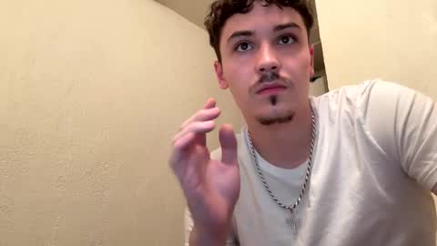 Snapshot of yungstudbev chatting on 09.16.25 yungstudbev online show from 09.16.25