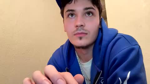 Snapshot of yungstudbev chatting on 09.27.25 yungstudbev online show from 09.27.25