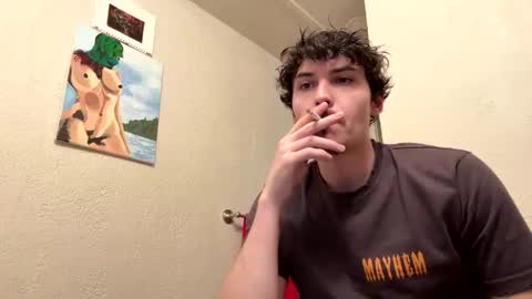 Snapshot of yungstudbev chatting on 12.17.25 yungstudbev online show from 12.17.25