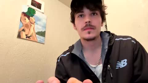 Snapshot of yungstudbev chatting on 12.19.25 yungstudbev online show from 12.19.25