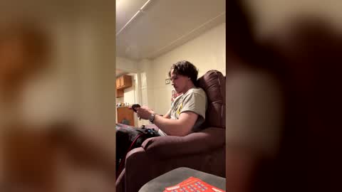 Snapshot of yungstudbev chatting on 03.01.26 yungstudbev online show from 03.01.26