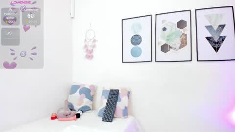 Snapshot of yunna7 chatting on 10.07.25 Yunna online show from 10.07.25