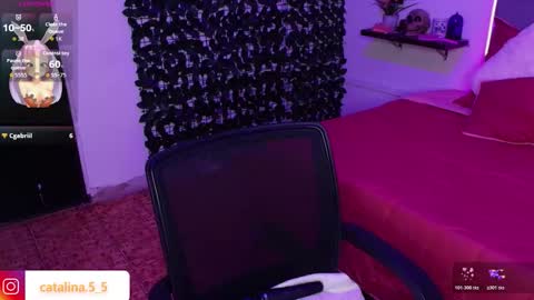 Snapshot of yuno_xx chatting on 11.04.25 Kata online show from 11.04.25