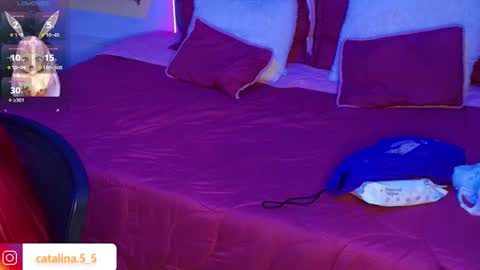 Snapshot of yuno_xx chatting on 11.10.25 Kata online show from 11.10.25