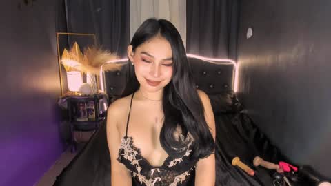 Yurie online show from 12.18.24