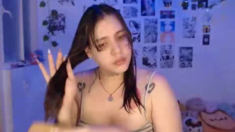 Snapshot of yuriko_doll chatting on 05.08.26 yuriko online show from 05.08.26
