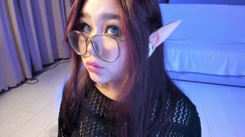 Hi My name Yuriko online show from 01.05.25