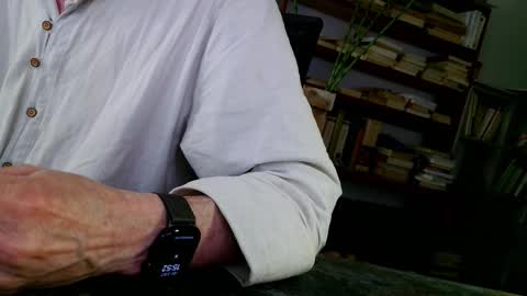 yvanbonar181018 online show from 10.02.25