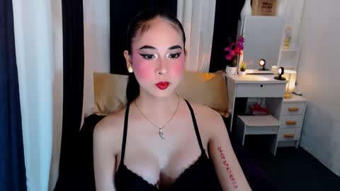 Snapshot of yvannasilva18 chatting on 10.25.25 jai online show from 10.25.25