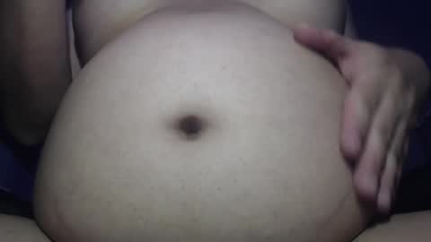 Snapshot of yvie__ chatting on 10.22.25 Eve online show from 10.22.25