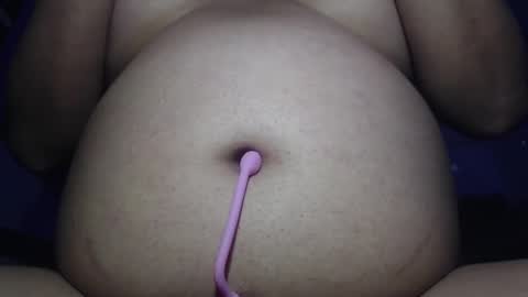 Snapshot of yvie__ chatting on 10.28.25 Eve online show from 10.28.25