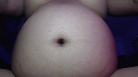 Snapshot of yvie__ chatting on 11.09.25 Eve online show from 11.09.25