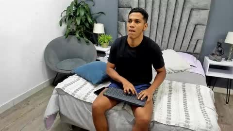 zac online show from 09.21.25