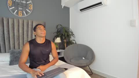 zac online show from 10.01.25