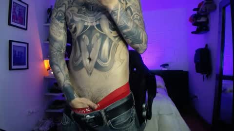 Snapshot of zac_muller1 chatting on 02.15.26 zac_muller1 online show from 02.15.26