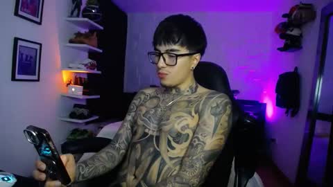 Snapshot of zac_muller1 chatting on 02.18.26 zac_muller1 online show from 02.18.26