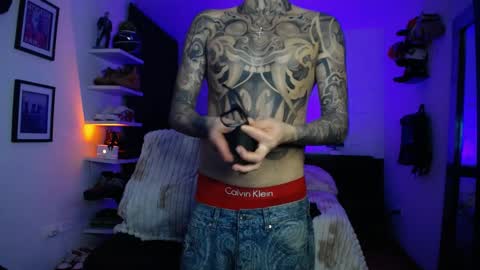 zac_muller1 online show from 04.01.26