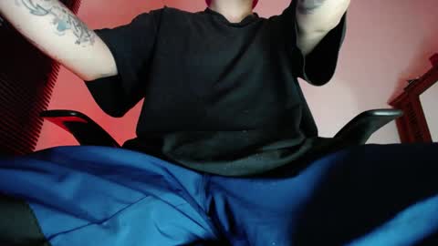 Snapshot of zac_watson chatting on 04.22.26 Zac Freelance model online show from 04.22.26
