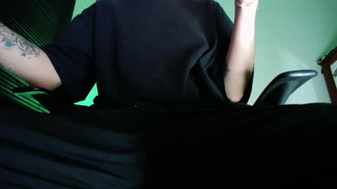 Snapshot of zac_watson chatting on 07.23.26 Zac Freelance model online show from 07.23.26