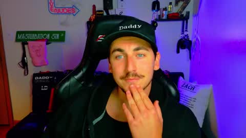 Snapshot of zach_rhyder chatting on 10.20.25 Zach Rhyder online show from 10.20.25