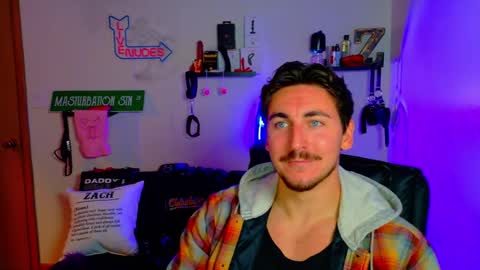 Snapshot of zach_rhyder chatting on 10.29.25 Zach Rhyder online show from 10.29.25