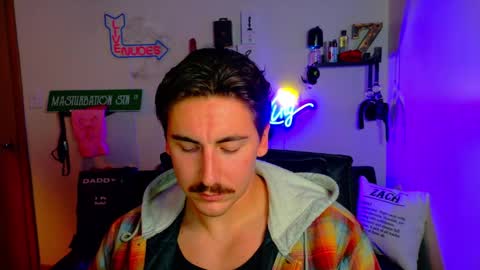 Snapshot of zach_rhyder chatting on 11.19.25 Zach Rhyder online show from 11.19.25