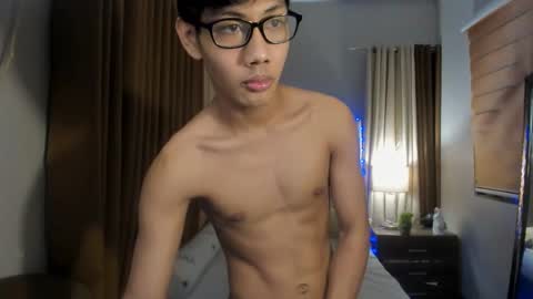 zack212003 online show from 09.24.25