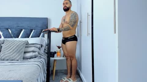 Snapshot of zack_froone chatting on 11.11.25 Richard online show from 11.11.25