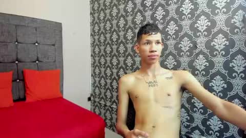 Snapshot of zack_horny19 chatting on 06.22.26 Zack online show from 06.22.26