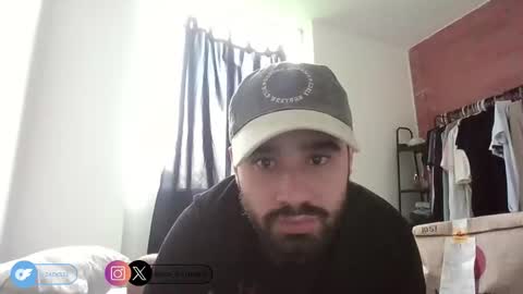 zack_sullivan22 online show from 10.21.25