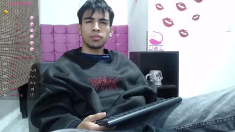 Snapshot of zack_xtreme chatting on 12.28.24 Xavi online show from 12.28.24