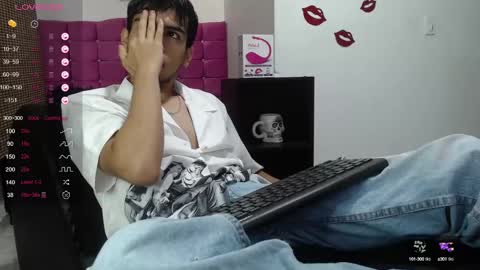 Snapshot of zack_xtreme chatting on 01.04.25 Xavi online show from 01.04.25