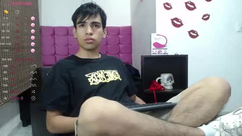 Snapshot of zack_xtreme chatting on 01.06.25 Xavi online show from 01.06.25