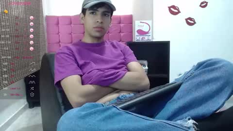 Snapshot of zack_xtreme chatting on 01.18.25 Xavi online show from 01.18.25