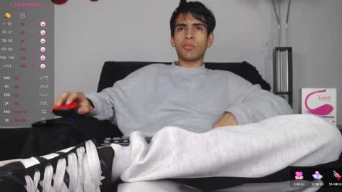 Snapshot of zack_xtreme chatting on 01.31.25 Xavi online show from 01.31.25