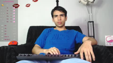 Snapshot of zack_xtreme chatting on 02.04.25 Xavi online show from 02.04.25