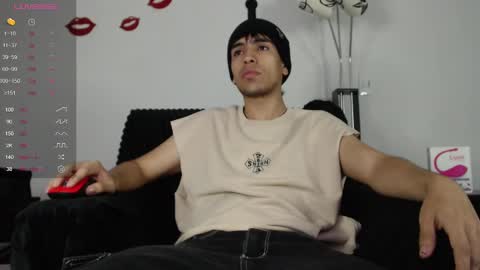 Snapshot of zack_xtreme chatting on 02.20.25 Xavi online show from 02.20.25