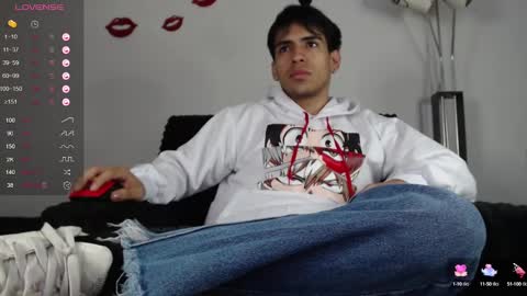 Snapshot of zack_xtreme chatting on 03.03.25 Xavi online show from 03.03.25