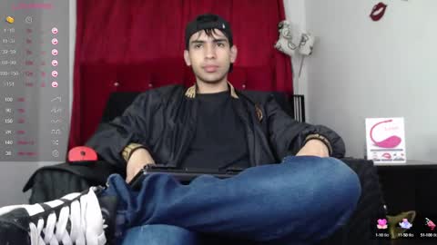 Snapshot of zack_xtreme chatting on 03.06.25 Xavi online show from 03.06.25