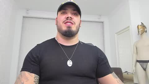 Snapshot of zackconnorsx chatting on 12.08.24 Zack online show from 12.08.24