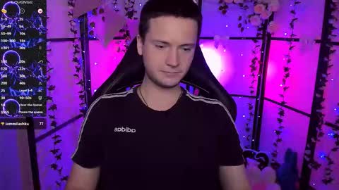 Snapshot of zackhandsome chatting on 10.10.25 Zack online show from 10.10.25