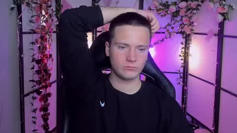 Snapshot of zackhandsome chatting on 04.13.26 Zack online show from 04.13.26