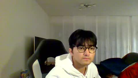 Snapshot of zactatum1 chatting on 12.02.24 zac online show from 12.02.24