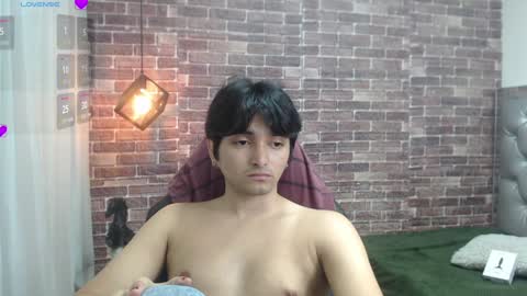 Snapshot of zactatum1 chatting on 02.05.25 zac online show from 02.05.25