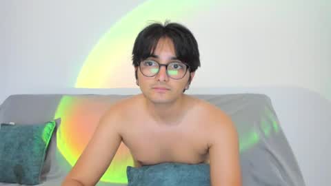 Snapshot of zactatum1 chatting on 02.12.25 zac online show from 02.12.25