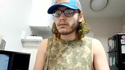 Snapshot of zacthefeetguy chatting on 01.11.26 ZactheFeetGuy online show from 01.11.26